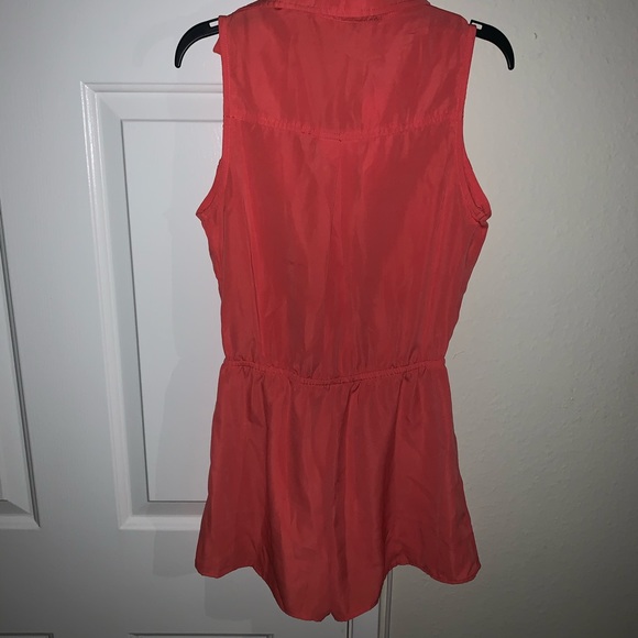 Short sleeveless Romper - Picture 5 of 5